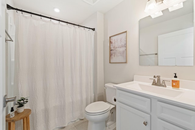 2720 Thornton Grove Blvd, Nashville, TN 37207 - full bath featuring toilet, vanity, tile patterned floors, and a shower with curtain