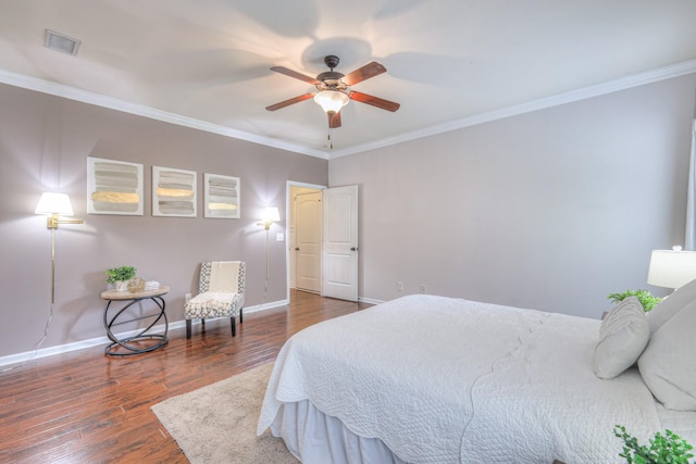 1008 Beverly Ln, Spring Hill, TN 37174 - bedroom with wood finished floors, baseboards, ornamental molding, and ceiling fan