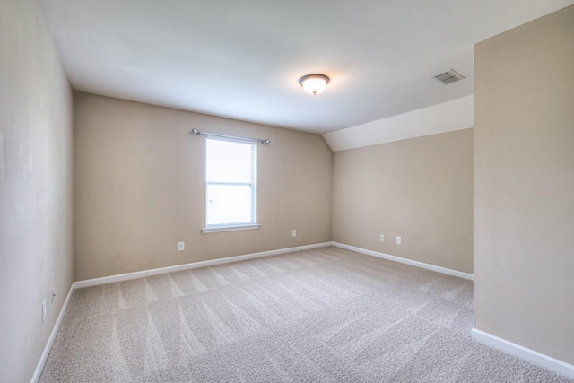 1008 Beverly Ln, Spring Hill, TN 37174 - carpeted empty room featuring baseboards and vaulted ceiling