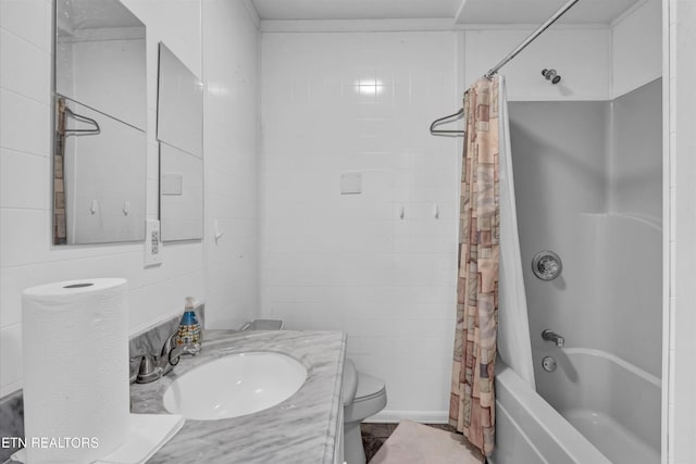 2406 Rowena Ln, Knoxville, TN 37931 - bathroom with toilet, shower / bath combination with curtain, and vanity