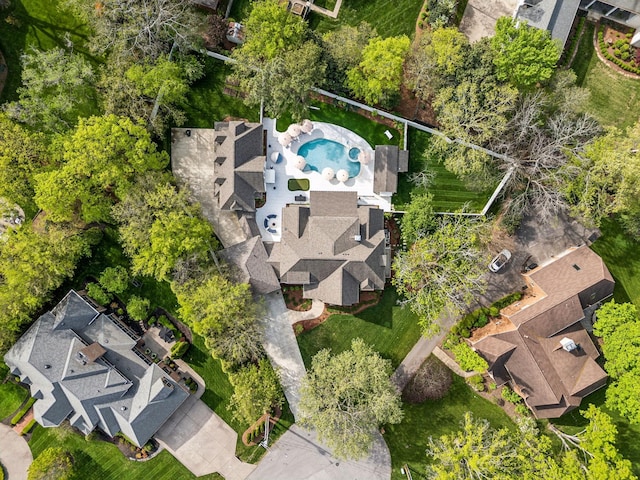 drone / aerial view of a pool
