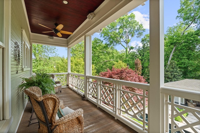 balcony with ceiling fan