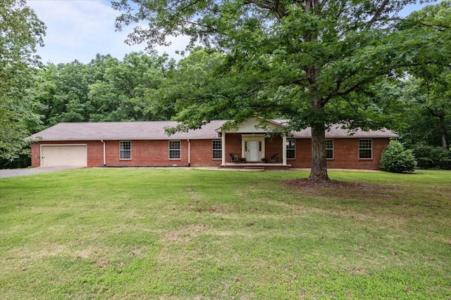 954 Dogwood Dr, New Johnsonville, TN 37134 - photo 1