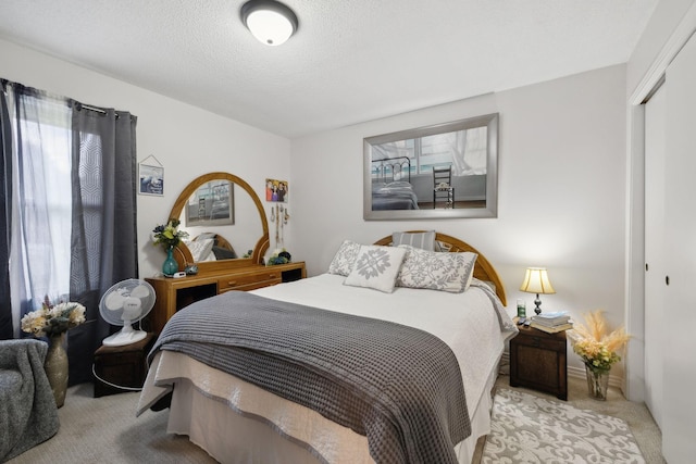 405 Mockingbird Dr, Mount Pleasant, TN 38474 - bedroom featuring a closet and carpet floors