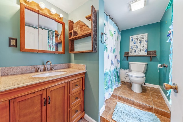 2046 Scribners Mill Rd, Culleoka, TN 38451 - full bath with toilet, vanity, baseboards, and a shower with shower curtain