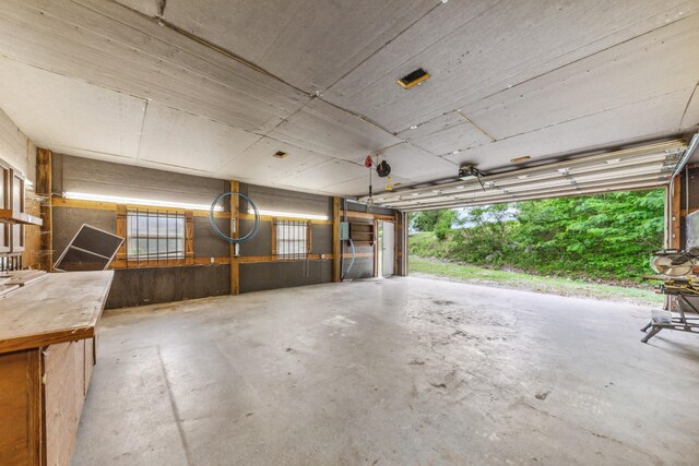 2046 Scribners Mill Rd, Culleoka, TN 38451 - view of garage