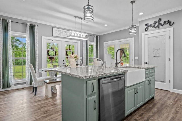 3571 Old Blacktop Rd, Mc Ewen, TN 37101 - kitchen featuring french doors, dishwasher, a sink, plenty of natural light, and ornamental molding