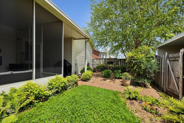 2130 River Chase Dr, Murfreesboro, TN 37128 - view of yard featuring a sunroom and fence