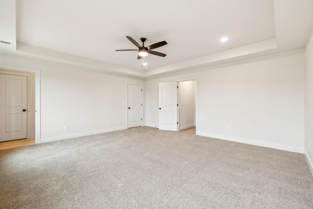1900 Martha Washington Way, Murfreesboro, TN 37130 - empty room featuring a tray ceiling, ceiling fan, light colored carpet, baseboards, and recessed lighting