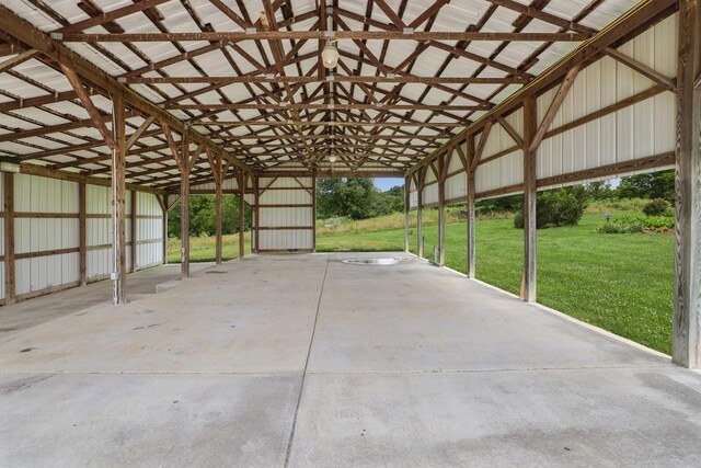 1361 Madison Creek Rd, Goodlettsville, TN 37072 - view of horse barn