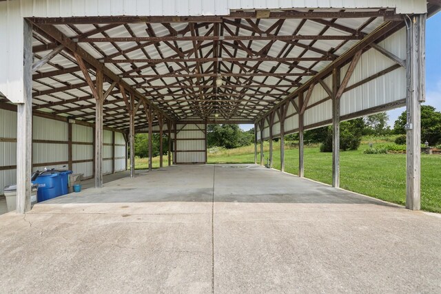 1361 Madison Creek Rd, Goodlettsville, TN 37072 - view of parking / parking lot
