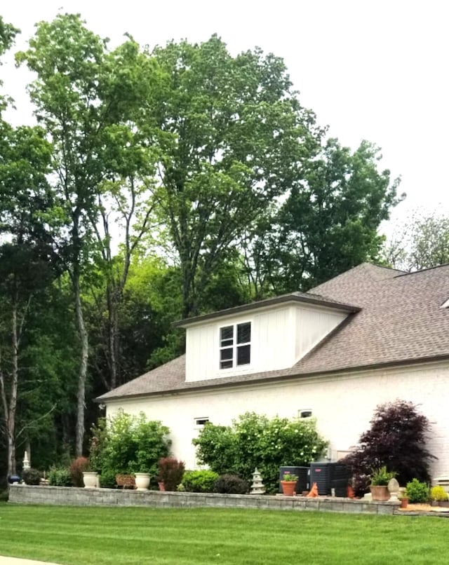 501 Wright Branch Cv, Hermitage, TN 37076 - view of property exterior featuring a lawn and roof with shingles