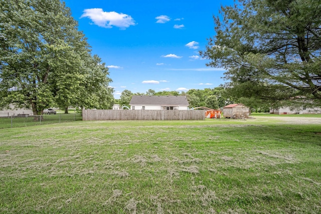 104 Pierce Pl, Unionville, TN 37180 - view of yard
