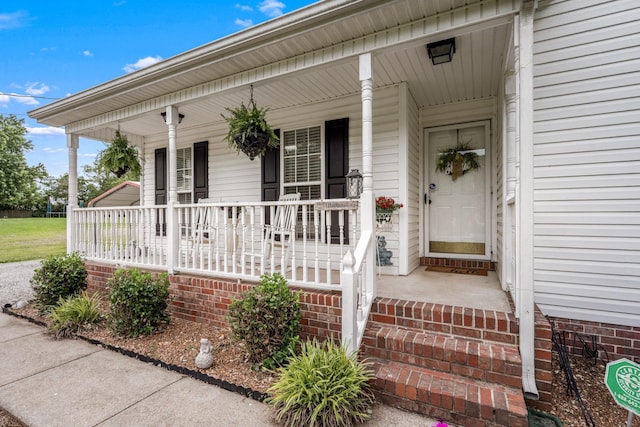 104 Pierce Pl, Unionville, TN 37180 - doorway to property featuring covered porch
