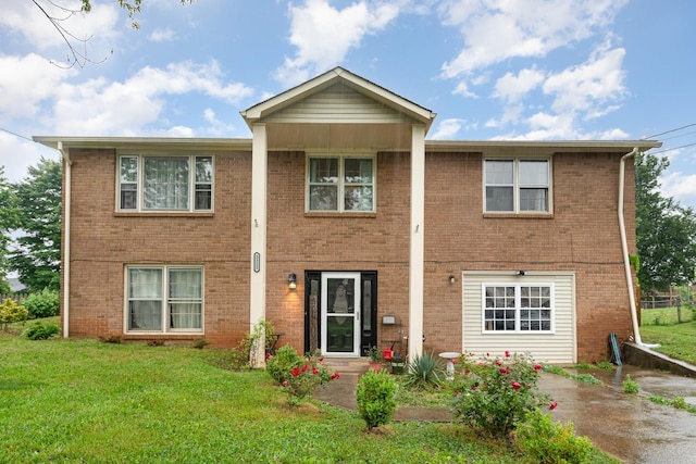3322 Carrie Dr, Clarksville, TN 37042 - photo 1
