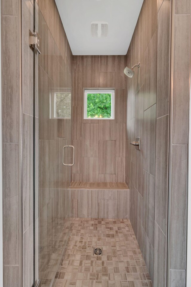 525B Stevenson St, Nashville, TN 37209 - bathroom with a shower stall
