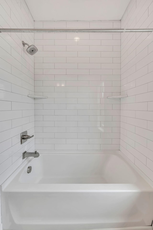 525B Stevenson St, Nashville, TN 37209 - bathroom featuring bathtub / shower combination