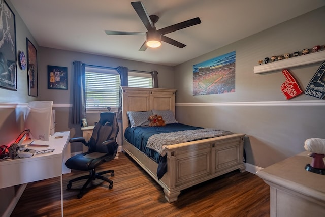 703 Brenda Ave, Loretto, TN 38469 - bedroom featuring wood finished floors, a desk, a ceiling fan, and baseboards