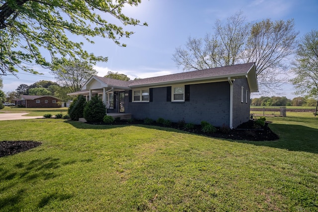 703 Brenda Ave, Loretto, TN 38469 - single story home featuring brick siding