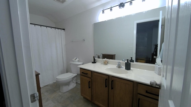 3718 Red Willow Ct, Murfreesboro, TN 37128 - full bathroom featuring vanity, toilet, and a shower with shower curtain