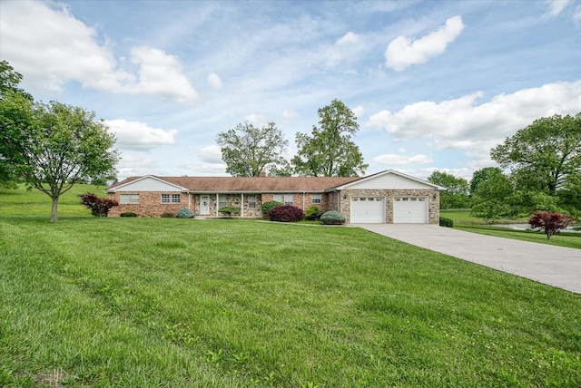 390 Lincoln St, Crossville, TN 38572 - photo 2