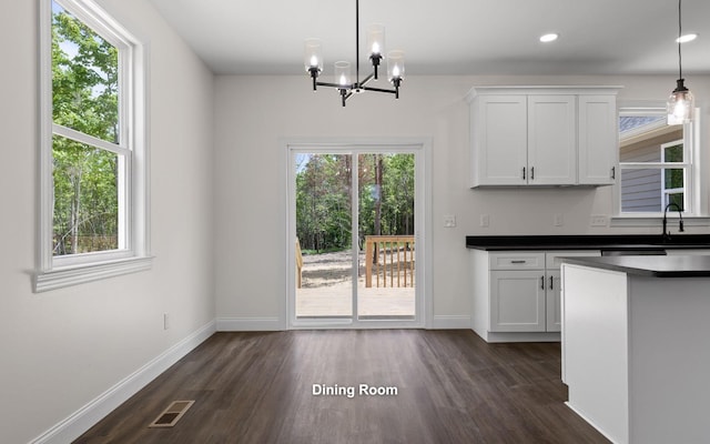 222 Grayson Way, Signal Mountain, TN 37377 - kitchen with dark countertops, dark wood-style floors, a chandelier, baseboards, and recessed lighting