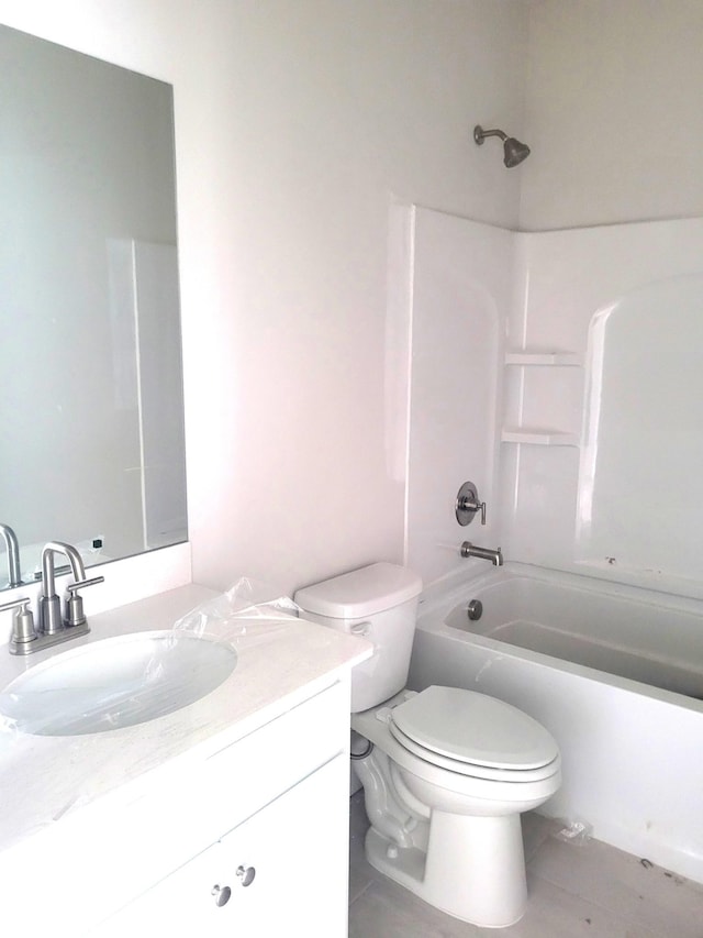 128 Holly Rdg, Antioch, TN 37013 - full bath featuring vanity and bathtub / shower combination