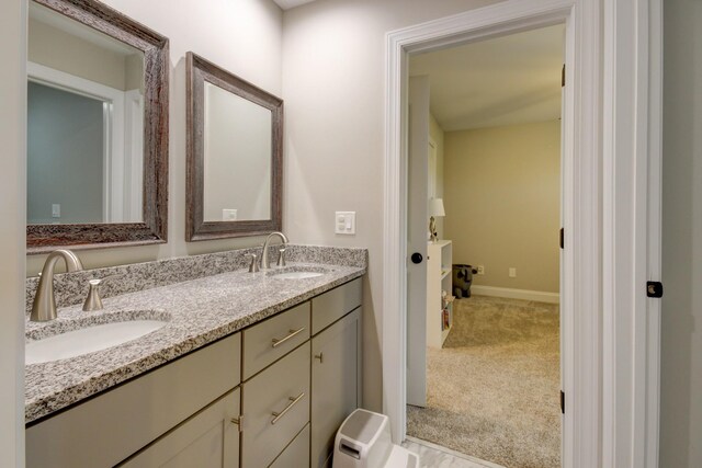 864 S Ridge Trl, Clarksville, TN 37043 - full bath with double vanity and baseboards