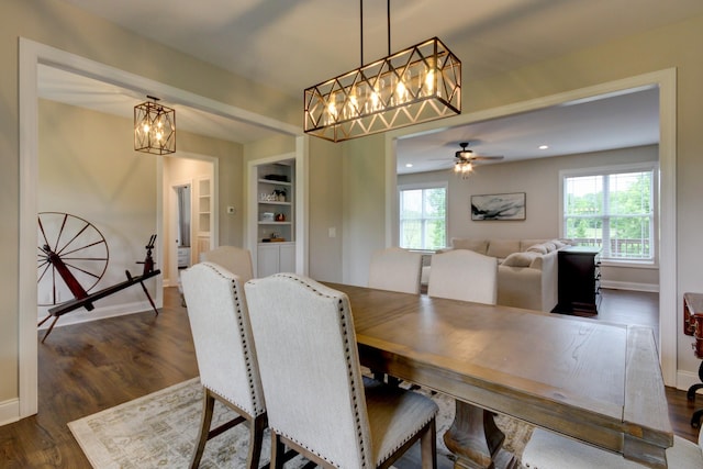 864 S Ridge Trl, Clarksville, TN 37043 - dining room featuring plenty of natural light, dark wood-style flooring, baseboards, and recessed lighting