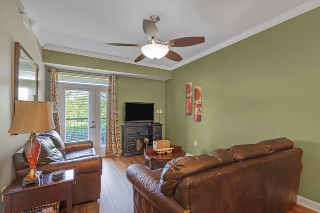 1410 Hurley Dr Unit 103, Sevierville, TN 37862 - living room featuring ornamental molding, wood finished floors, and ceiling fan