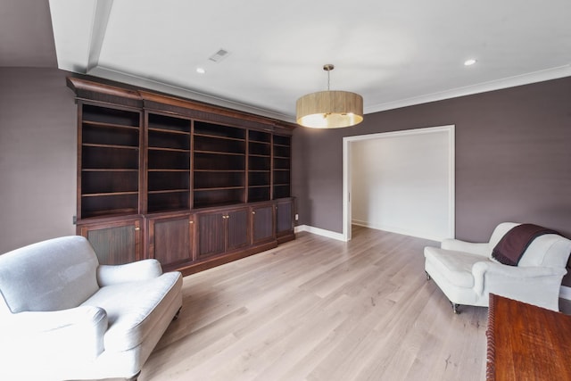 12 Middleton Park Ln, Nashville, TN 37215 - living area featuring light wood finished floors, baseboards, crown molding, and recessed lighting