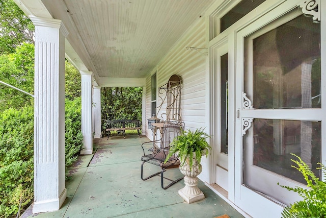 2033 Carters Creek Pike, Franklin, TN 37064 - view of patio featuring a porch