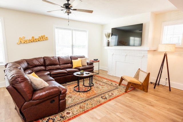 1822 Jefferson St, Nashville, TN 37208 - living room with ceiling fan, wood finished floors, and baseboards