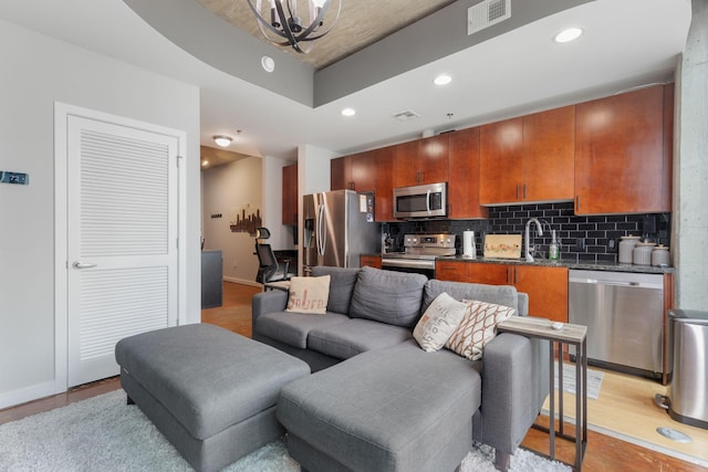301 Demonbreun St Unit 908, Nashville, TN 37201 - photo 17