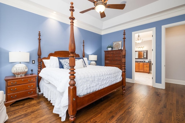 109 Allenhurst Cir, Franklin, TN 37067 - bedroom with wood finished floors, connected bathroom, baseboards, and ceiling fan