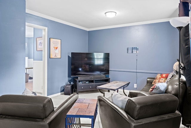 1403 Manor Rd, Columbia, TN 38401 - living area with crown molding