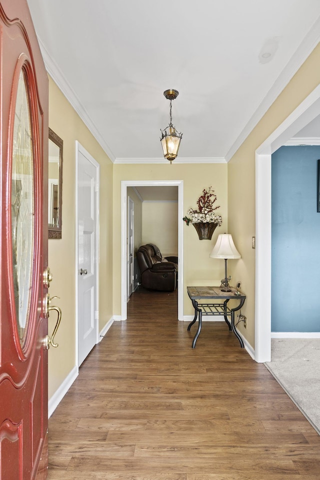 1403 Manor Rd, Columbia, TN 38401 - entryway with light wood-style floors, ornamental molding, and baseboards