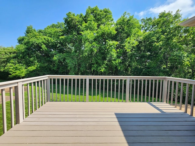 6716 Autumnwood Dr, Nashville, TN 37221 - deck featuring a yard