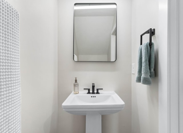 178 Charleston Ave, Pleasant View, TN 37146 - view of bathroom