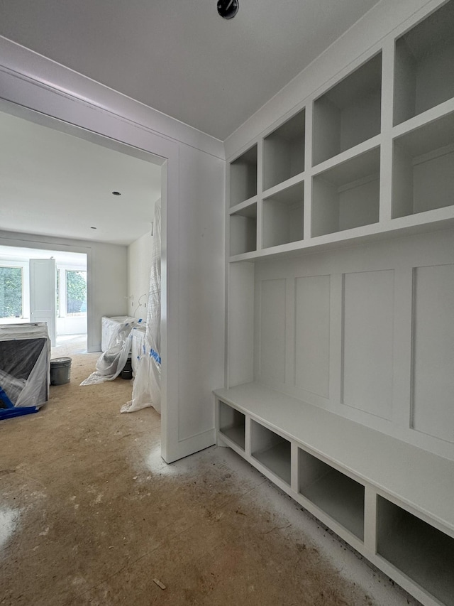 601 Galaxie Dr, Nashville, TN 37209 - view of mudroom