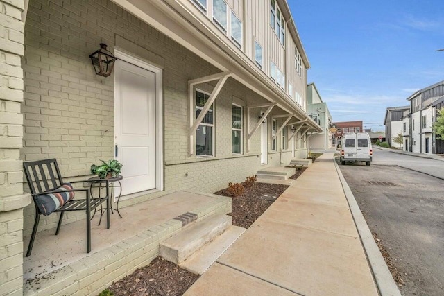 1587 Adams St, Chattanooga, TN 37408 - entrance to property with brick siding
