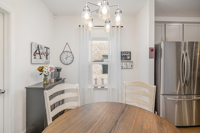 706 Hahn Ct, Lebanon, TN 37087 - dining space with a chandelier