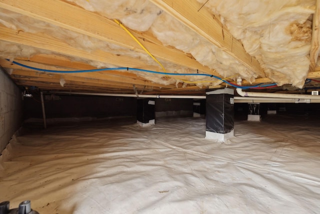 1403 Wade Hampton Ct, Lebanon, TN 37087 - view of inside crawl space