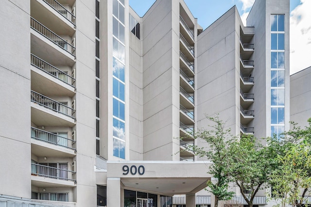 900 19th Ave S Unit 508, Nashville, TN 37212 - view of apartment building / complex