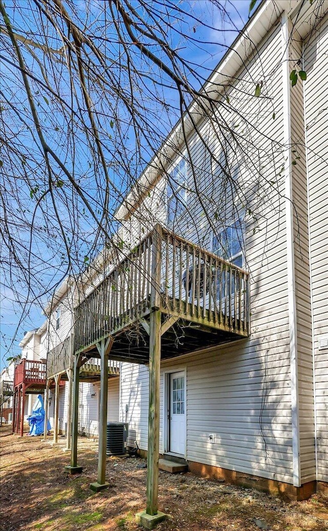 39 Middlebrook Dr, Cartersville, GA 30120 - rear view of property with a deck and central AC