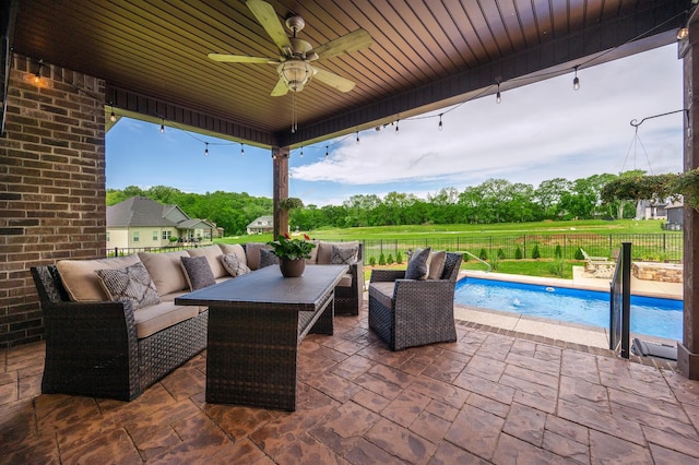 105 Bowwater Pl, Gallatin, TN 37066 - view of patio featuring an outdoor living space, a fenced backyard, a ceiling fan, and view of wooded area