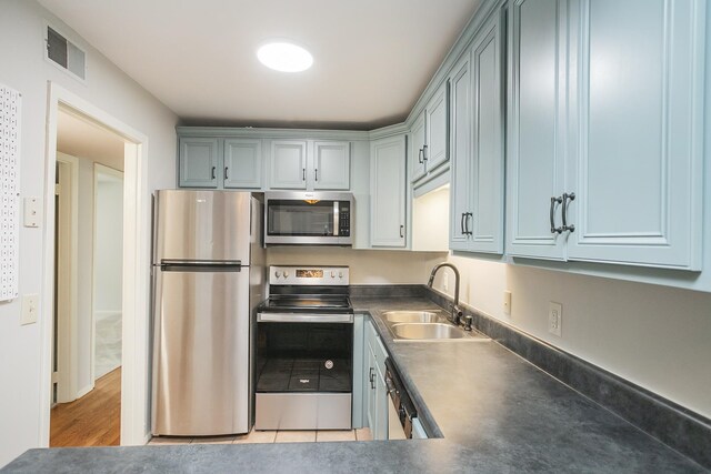 702 Ashlawn Pl, Nashville, TN 37211 - photo 2