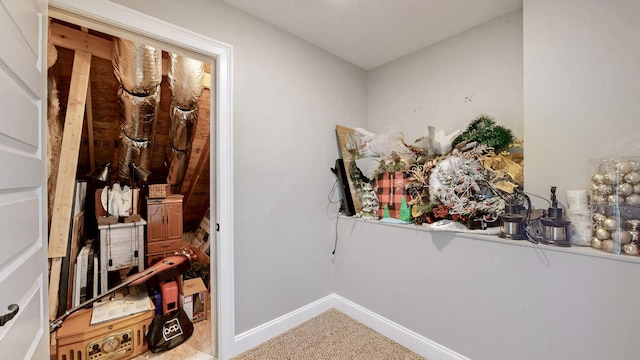 788 Jersey Dr, Clarksville, TN 37043 - detailed view of carpet and baseboards