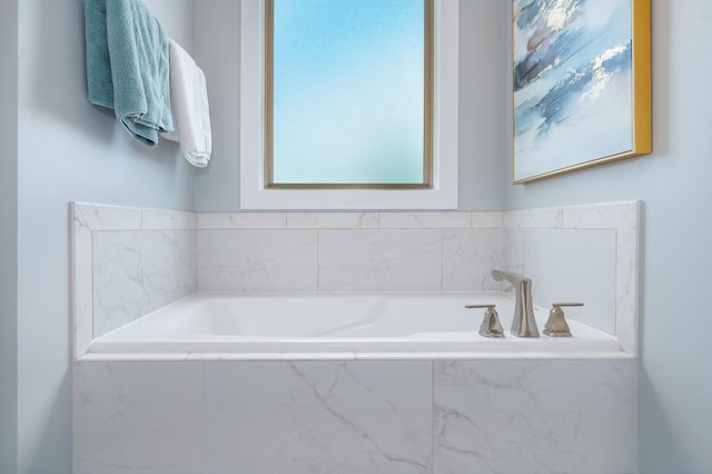 144 Autumn Crk, Lebanon, TN 37087 - bathroom with a bath