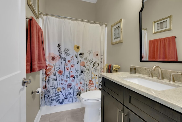 69 Meadows Rd, Hillsboro, TN 37342 - bathroom featuring vanity, tile patterned flooring, and a shower with curtain